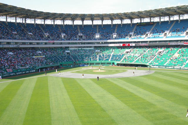 韓国プロ野球応援サイト ストライク・ゾーン スタジアム写真集