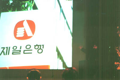E}Yّ̗lq